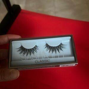 New Huda Beauty Scarlett #11 lashes falsies